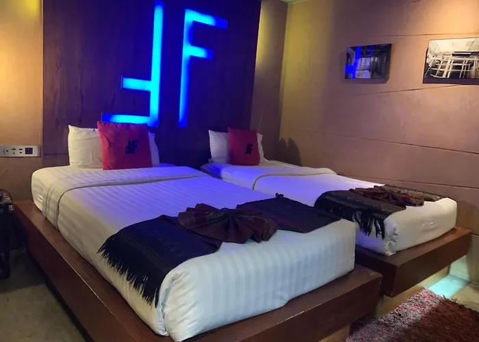 Hotel The Fusion 3*